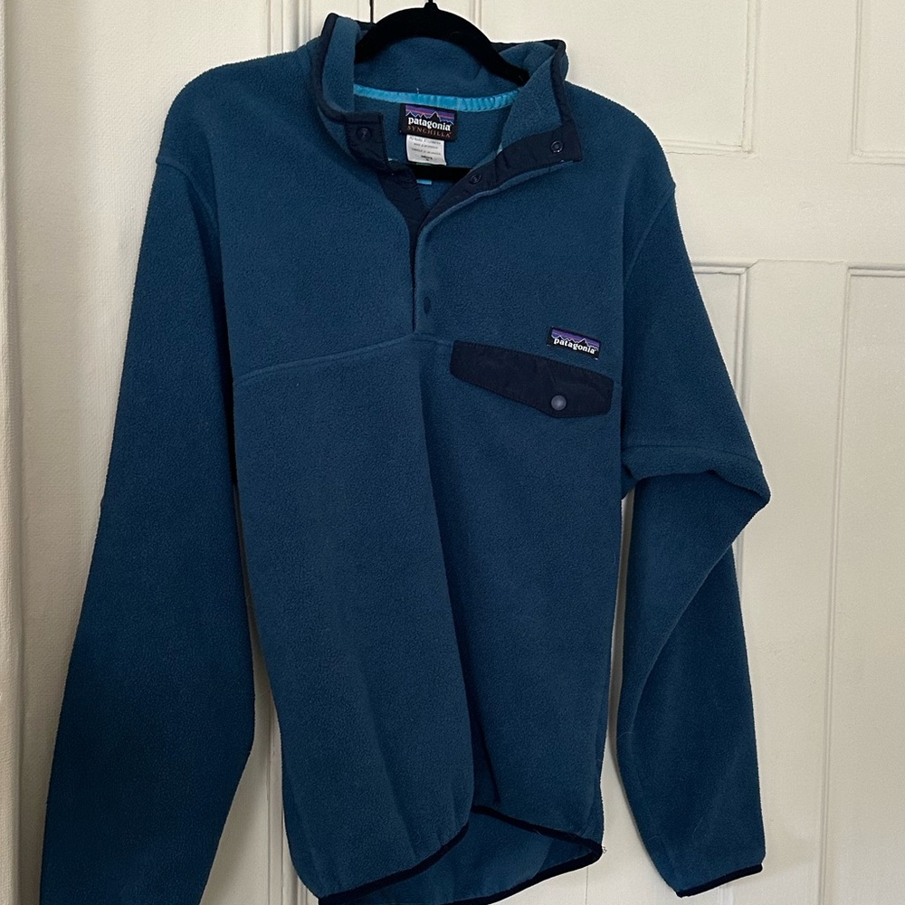 Patagonia synchilla teal and navy blue synchilla fleece